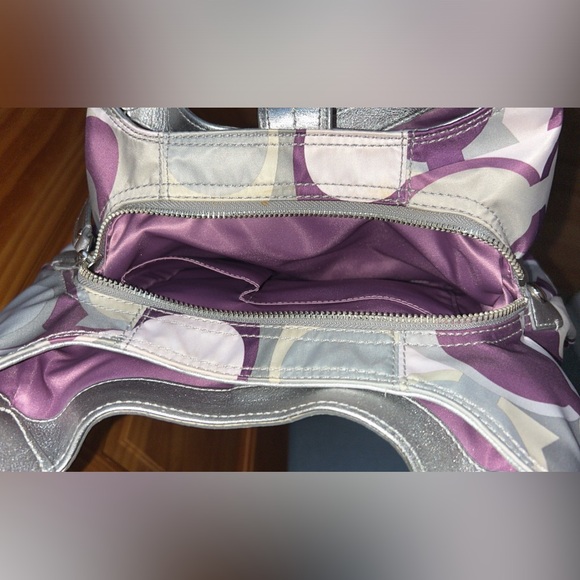 Coach Purse - Picture 4 of 5